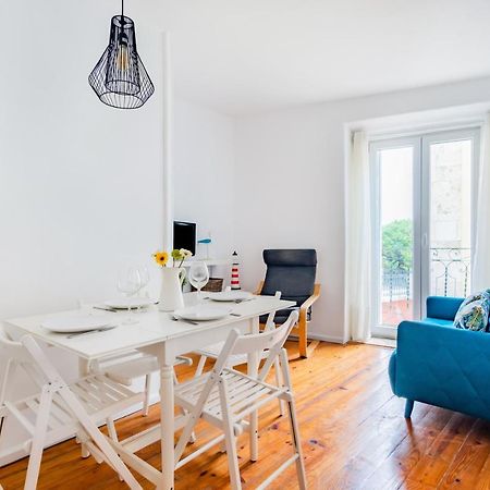 Apartmán 2Br At Chiado Historical Heart Of Lisboa Exteriér fotografie